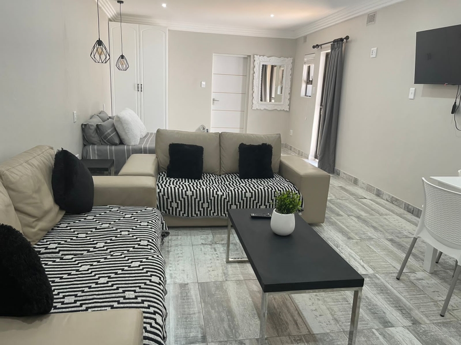 9 Bedroom Property for Sale in Deepdale KwaZulu-Natal