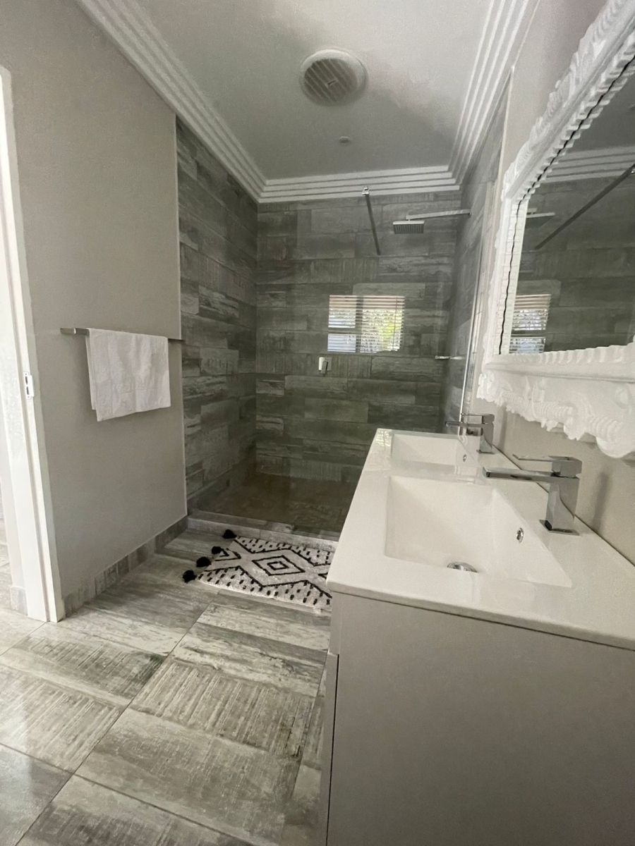 9 Bedroom Property for Sale in Deepdale KwaZulu-Natal