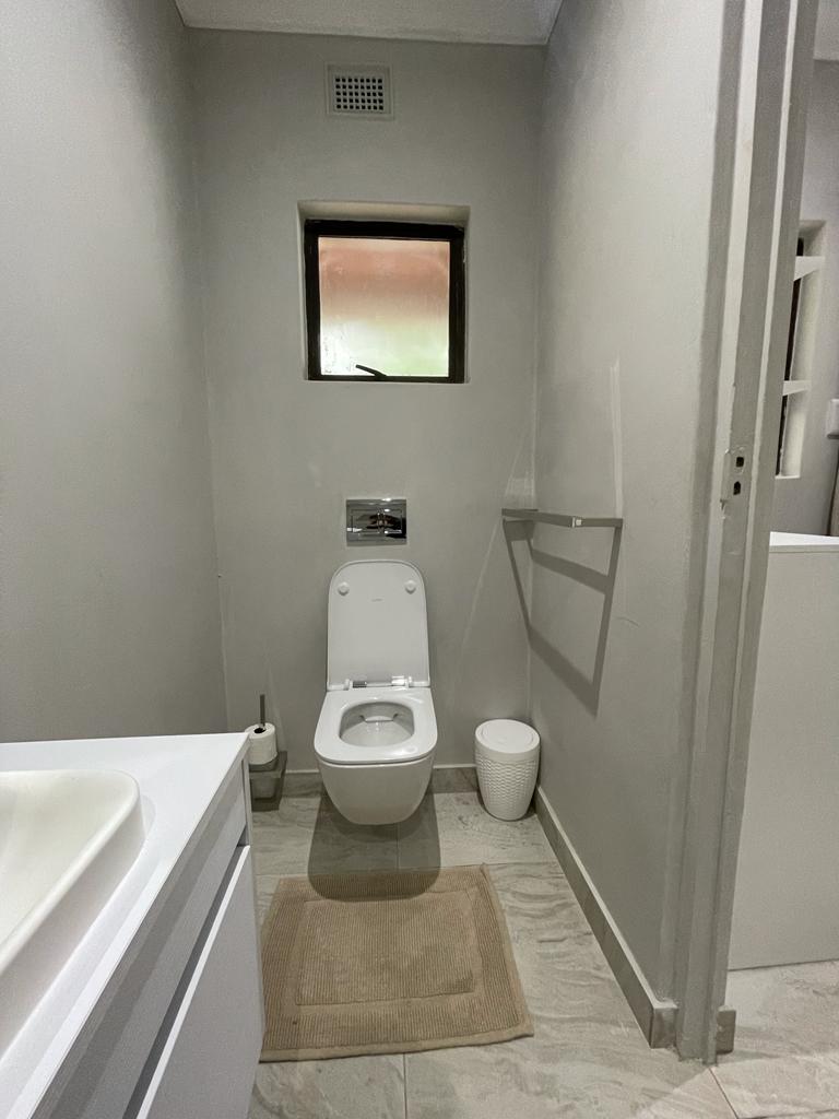 9 Bedroom Property for Sale in Deepdale KwaZulu-Natal