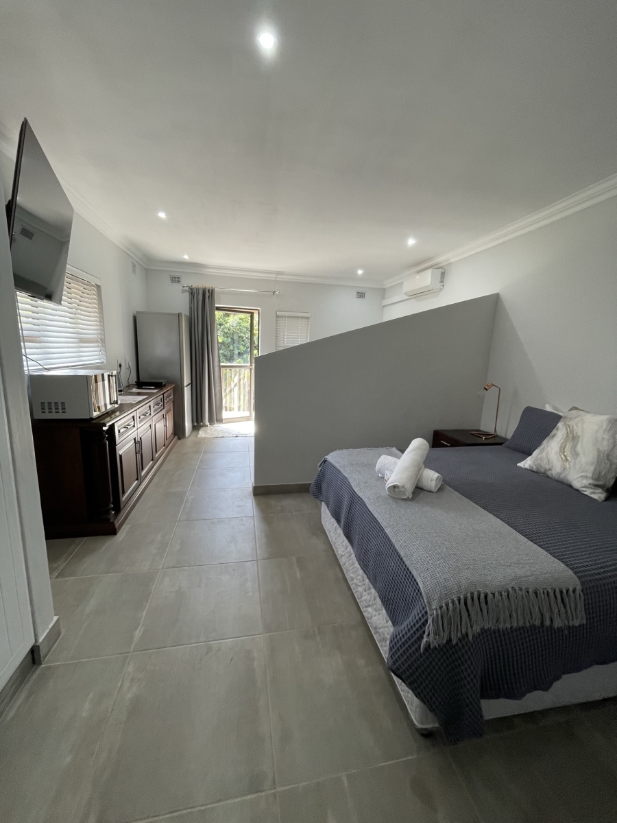 9 Bedroom Property for Sale in Deepdale KwaZulu-Natal