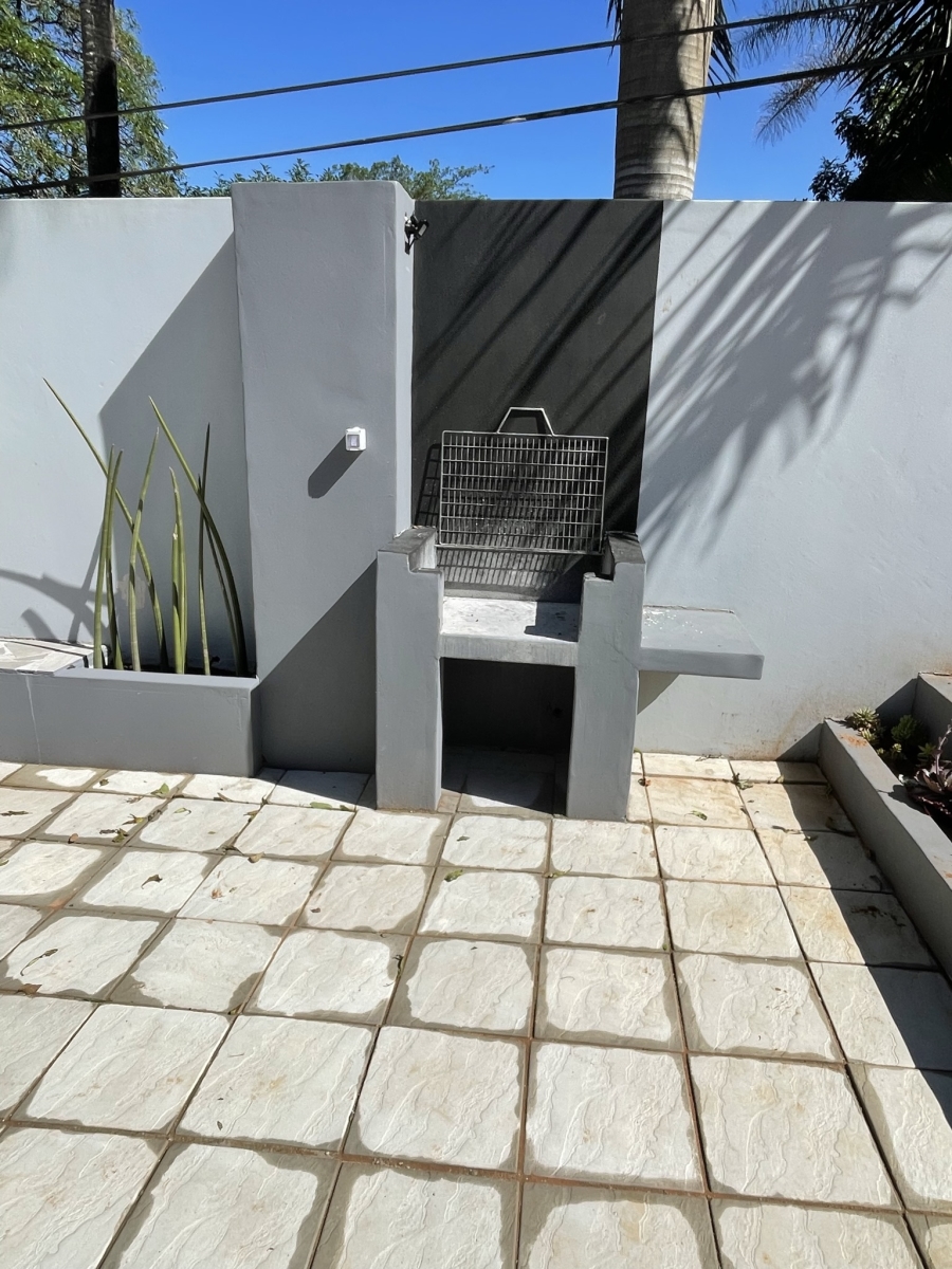 9 Bedroom Property for Sale in Deepdale KwaZulu-Natal