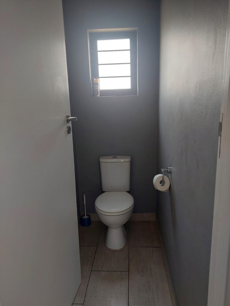 2 Bedroom Property for Sale in Glenwood KwaZulu-Natal