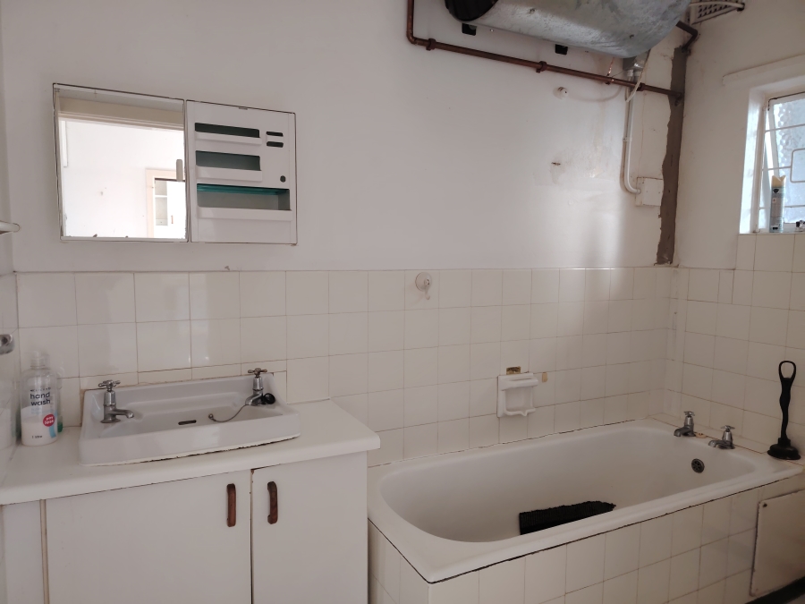 To Let 1 Bedroom Property for Rent in Bulwer KwaZulu-Natal