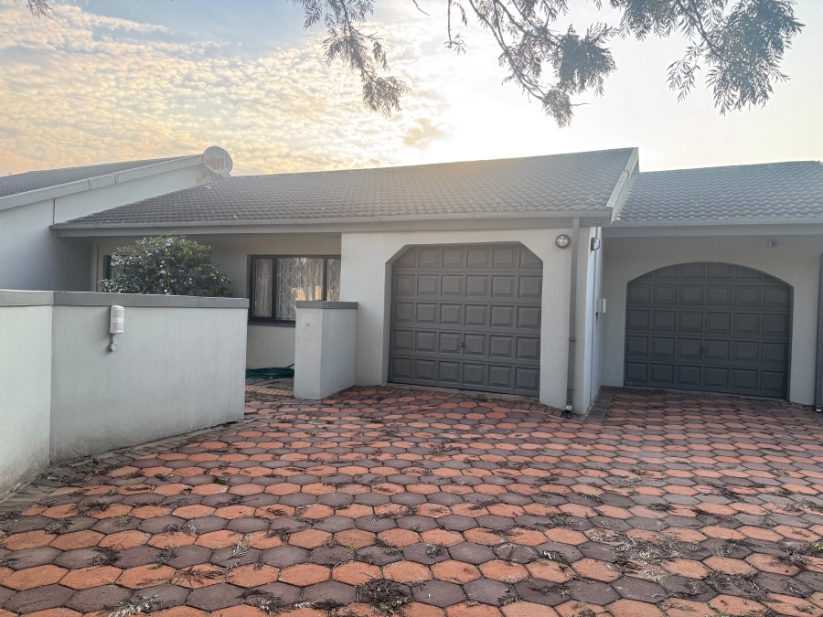6 Bedroom Property for Sale in Meer En See KwaZulu-Natal