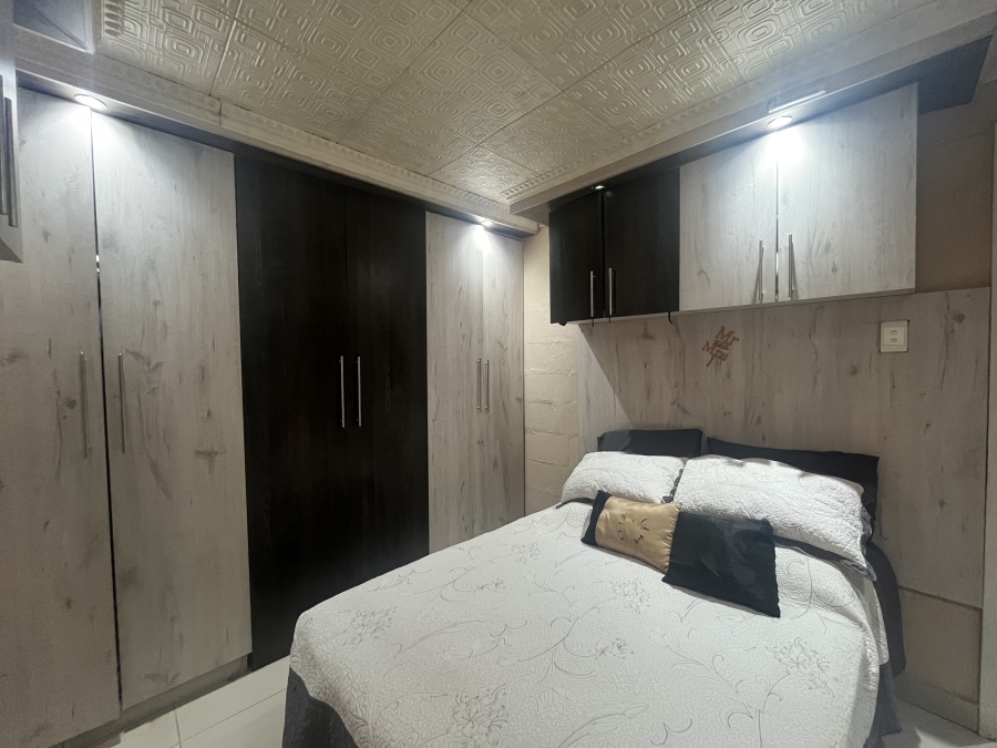 2 Bedroom Property for Sale in Sunford KwaZulu-Natal