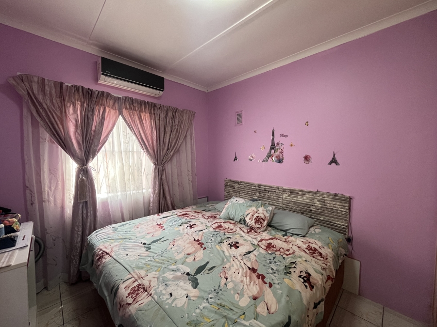 3 Bedroom Property for Sale in Woodview KwaZulu-Natal