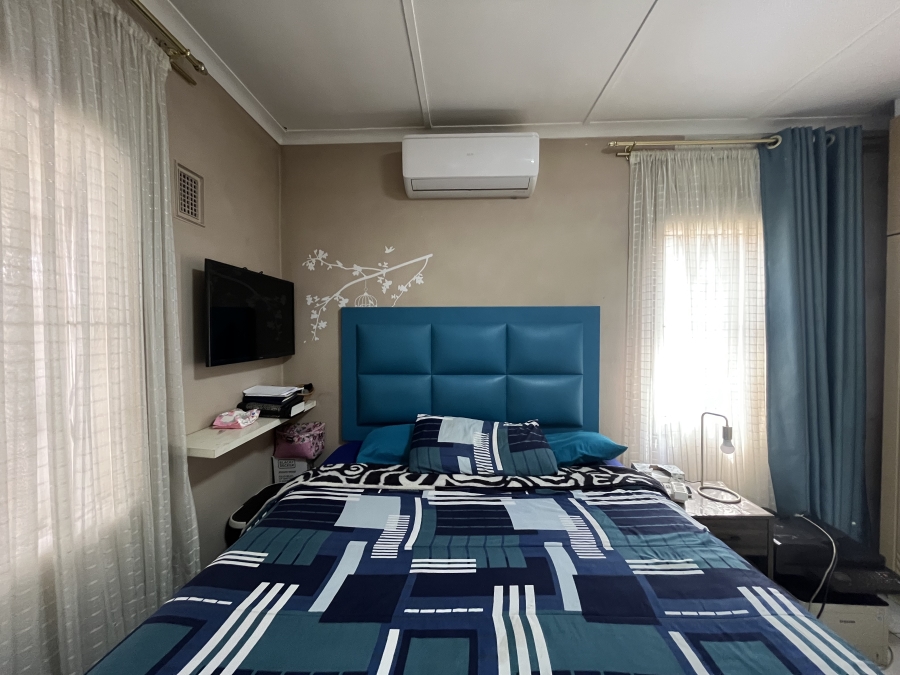 3 Bedroom Property for Sale in Woodview KwaZulu-Natal