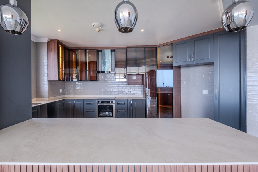 To Let 4 Bedroom Property for Rent in Umhlanga KwaZulu-Natal