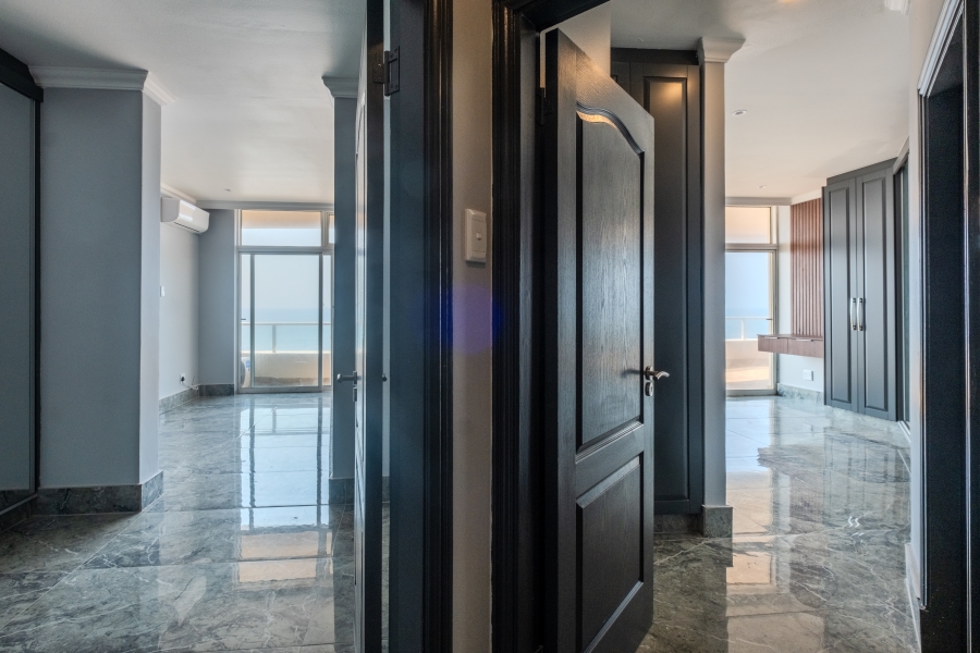To Let 4 Bedroom Property for Rent in Umhlanga KwaZulu-Natal