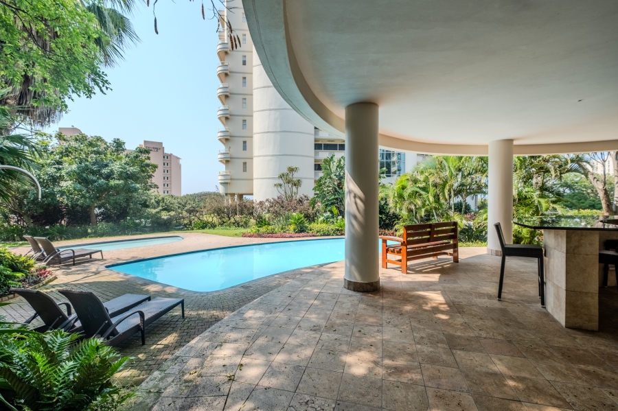 To Let 4 Bedroom Property for Rent in Umhlanga KwaZulu-Natal