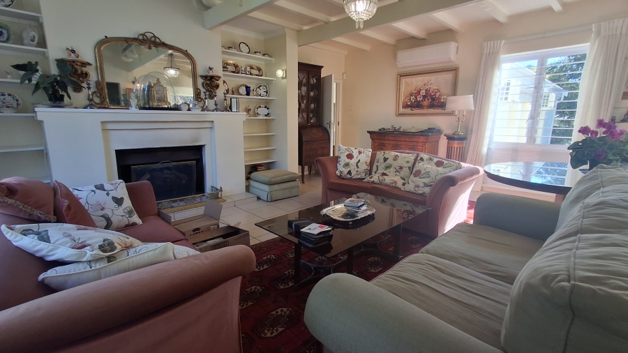 5 Bedroom Property for Sale in Greendale KwaZulu-Natal