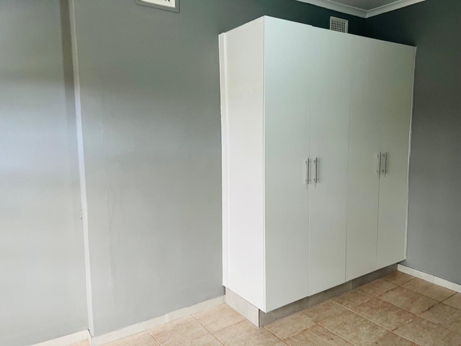 2 Bedroom Property for Sale in Palmiet KwaZulu-Natal
