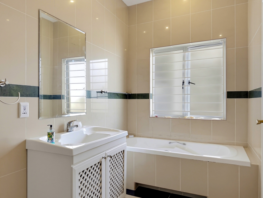 4 Bedroom Property for Sale in Ballito Central KwaZulu-Natal