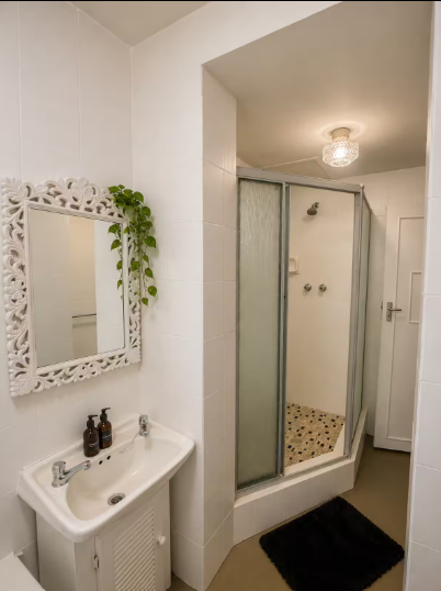2 Bedroom Property for Sale in Windermere KwaZulu-Natal
