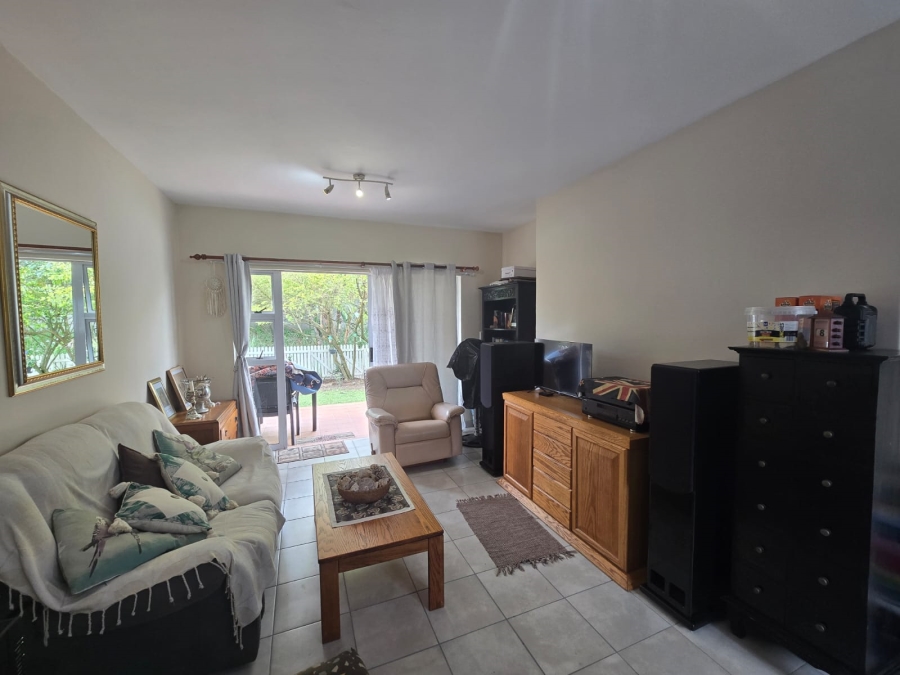 To Let 1 Bedroom Property for Rent in Sheffield Manor KwaZulu-Natal