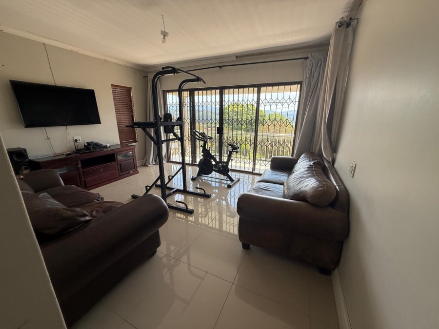 To Let 5 Bedroom Property for Rent in Napierville KwaZulu-Natal