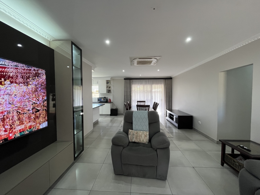 3 Bedroom Property for Sale in Somerset Park KwaZulu-Natal