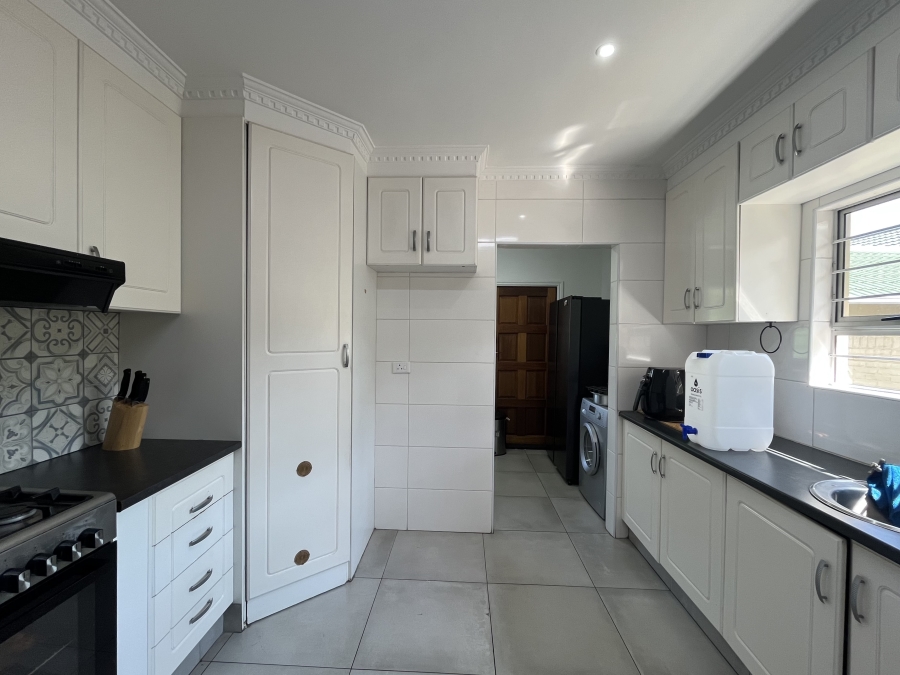 3 Bedroom Property for Sale in Somerset Park KwaZulu-Natal