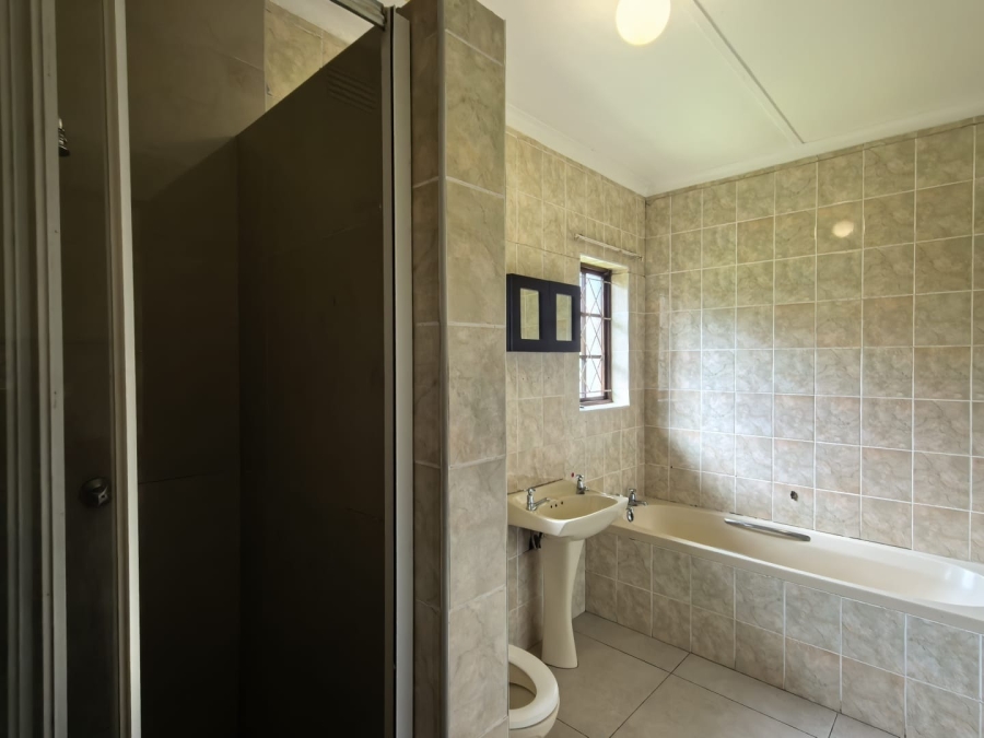 3 Bedroom Property for Sale in Treasure Beach KwaZulu-Natal