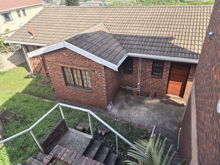 3 Bedroom Property for Sale in Treasure Beach KwaZulu-Natal