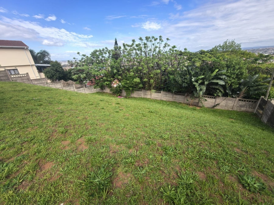 3 Bedroom Property for Sale in Treasure Beach KwaZulu-Natal