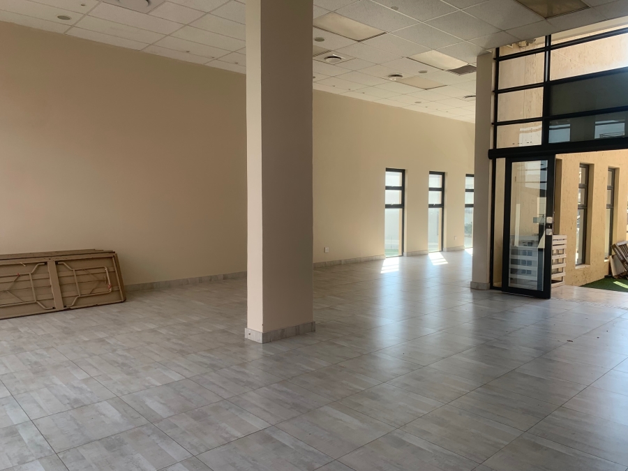 Commercial Property for Sale in Umhlanga Ridge KwaZulu-Natal