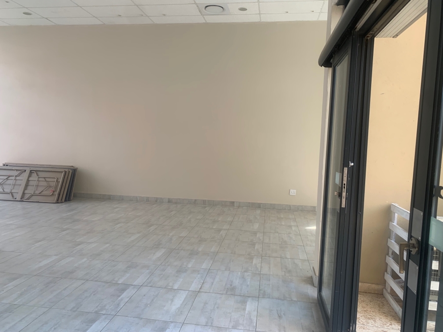 Commercial Property for Sale in Umhlanga Ridge KwaZulu-Natal