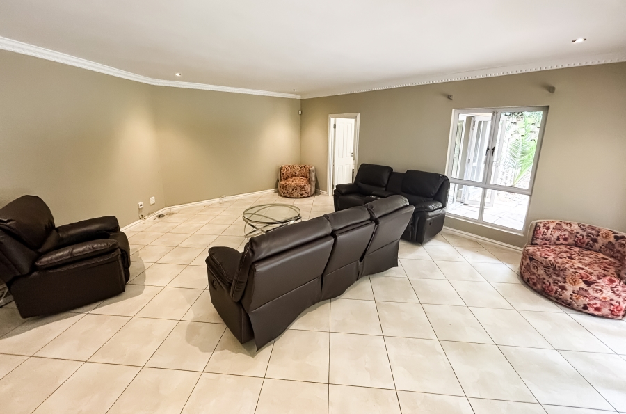 To Let 3 Bedroom Property for Rent in Umhlanga KwaZulu-Natal