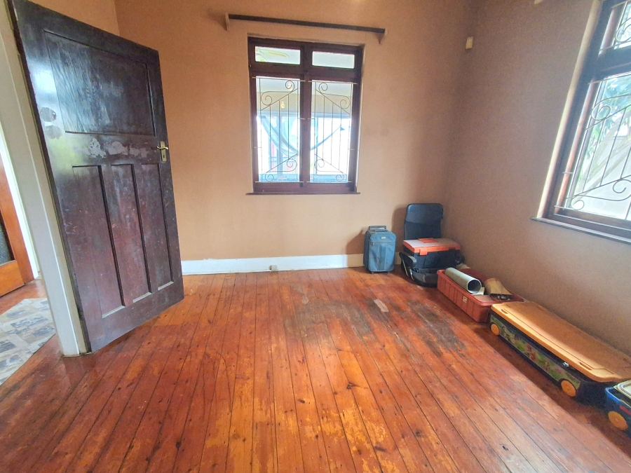 4 Bedroom Property for Sale in Glenwood KwaZulu-Natal