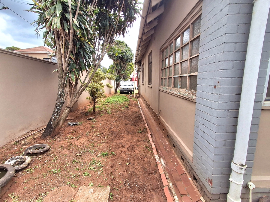 4 Bedroom Property for Sale in Glenwood KwaZulu-Natal