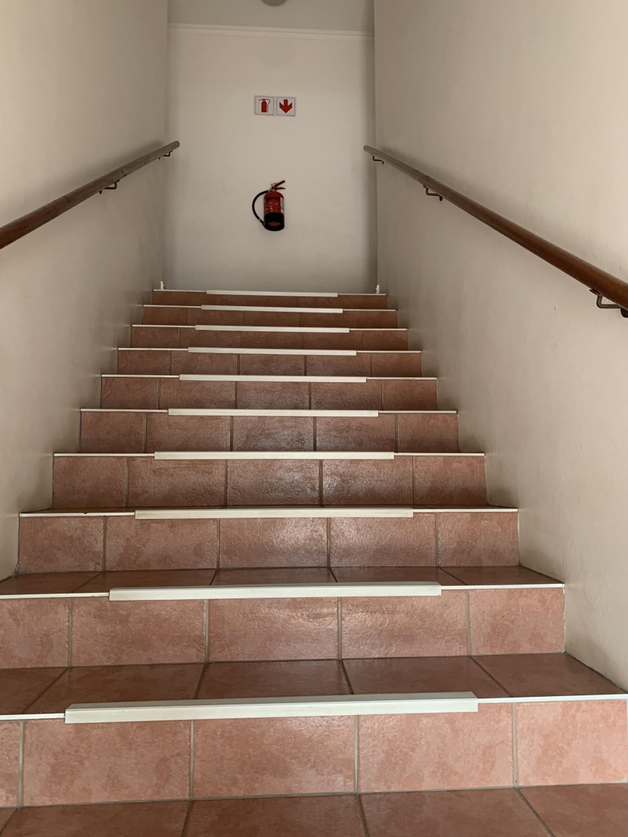 To Let Commercial Property for Rent in Mount Edgecombe KwaZulu-Natal