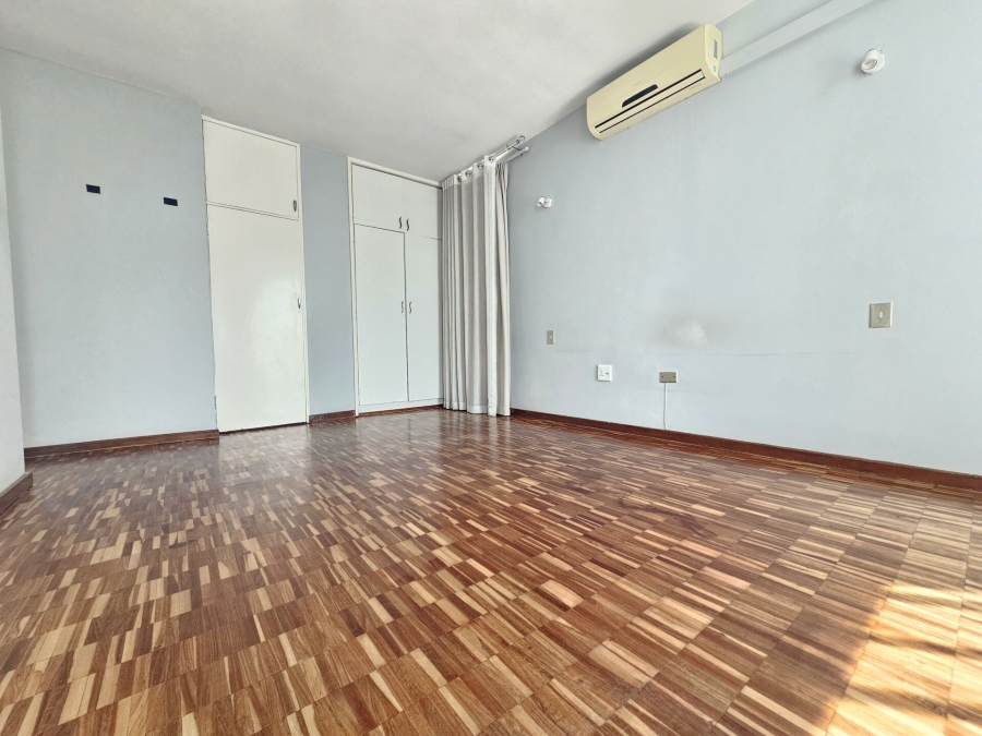 To Let 2 Bedroom Property for Rent in Glenwood KwaZulu-Natal