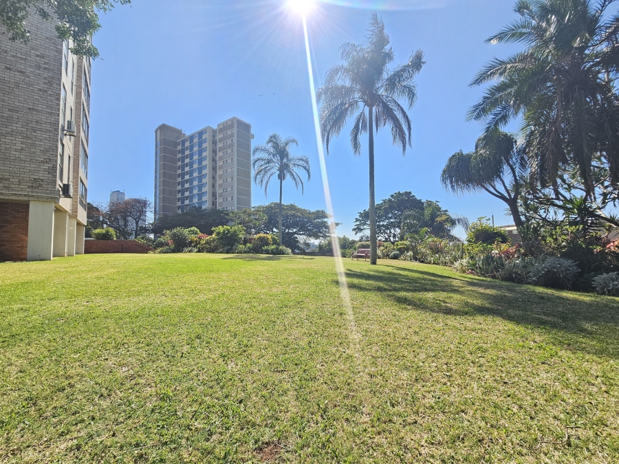 To Let 2 Bedroom Property for Rent in Glenwood KwaZulu-Natal