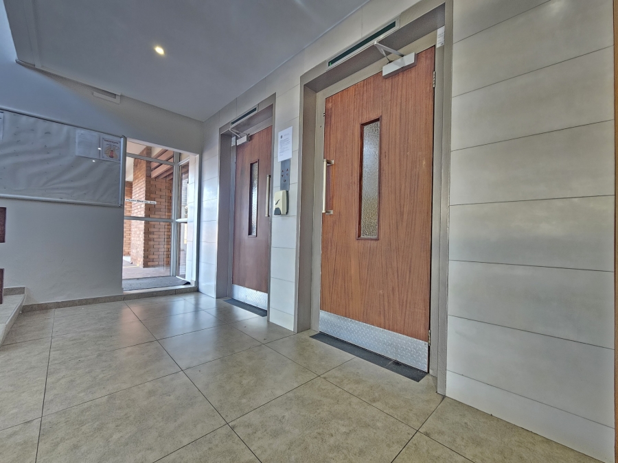 To Let 2 Bedroom Property for Rent in Glenwood KwaZulu-Natal