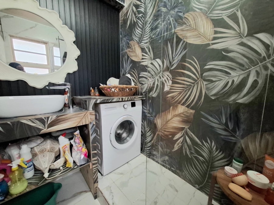 To Let 0 Bedroom Property for Rent in North Beach KwaZulu-Natal