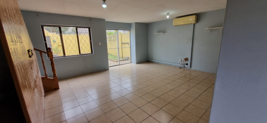 3 Bedroom Property for Sale in Glenwood KwaZulu-Natal