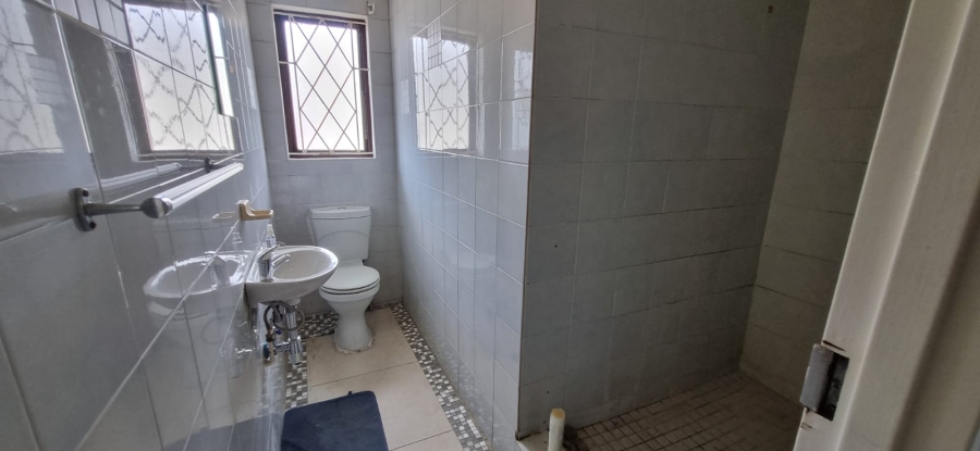 3 Bedroom Property for Sale in Glenwood KwaZulu-Natal
