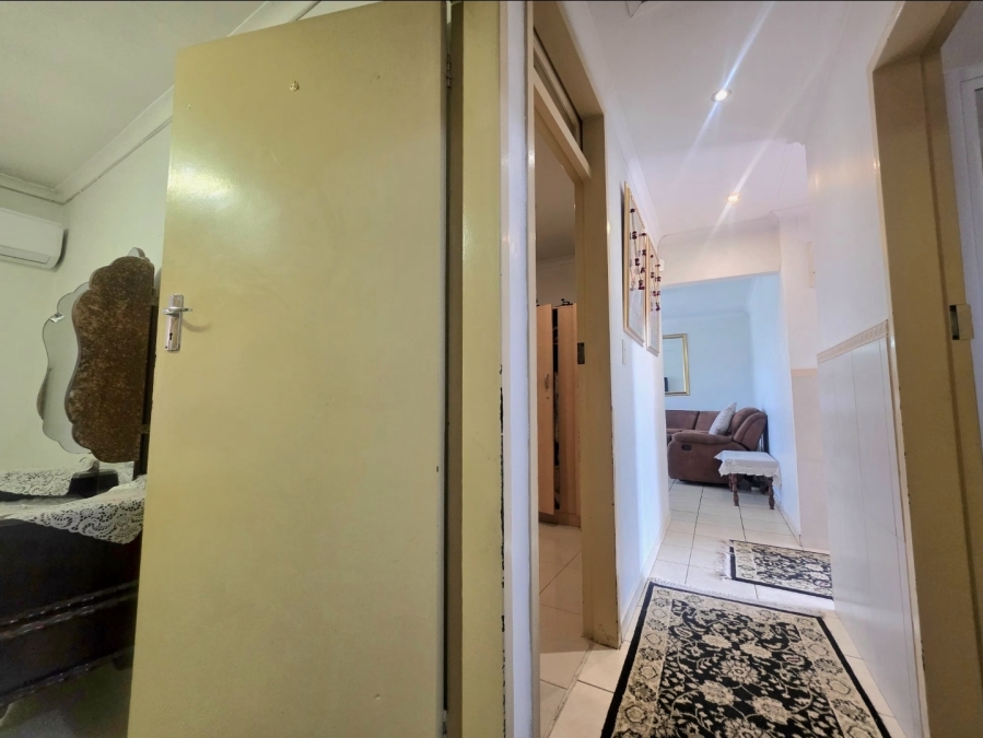 3 Bedroom Property for Sale in Lotus Park KwaZulu-Natal