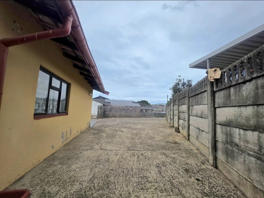 3 Bedroom Property for Sale in Lotus Park KwaZulu-Natal
