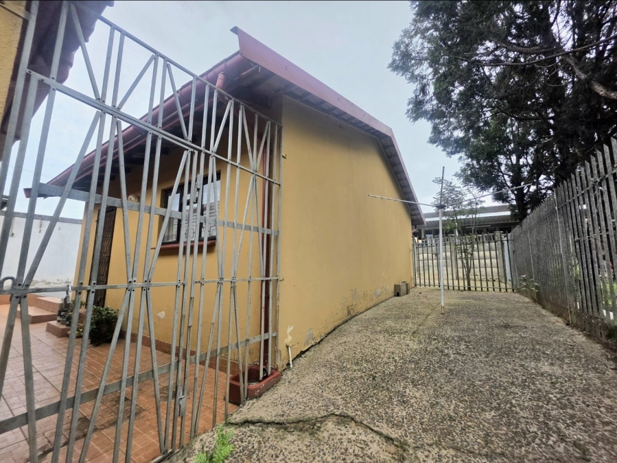 3 Bedroom Property for Sale in Lotus Park KwaZulu-Natal