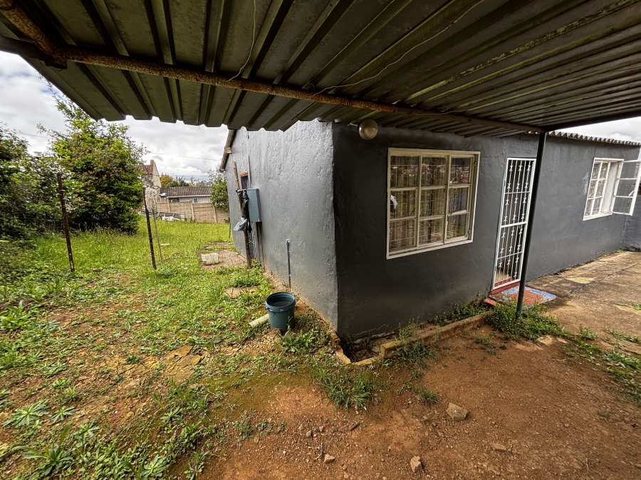 2 Bedroom Property for Sale in Northdale KwaZulu-Natal