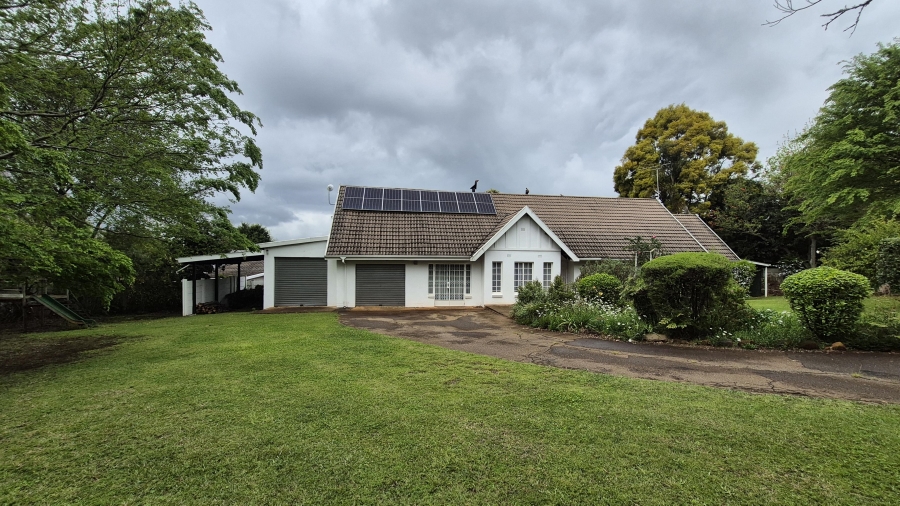 4 Bedroom Property for Sale in Greendale KwaZulu-Natal