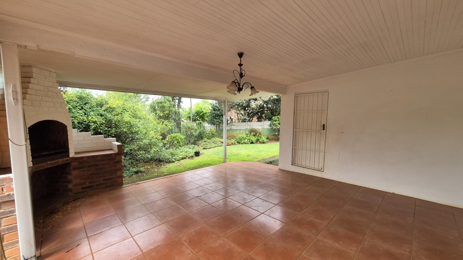 4 Bedroom Property for Sale in Greendale KwaZulu-Natal