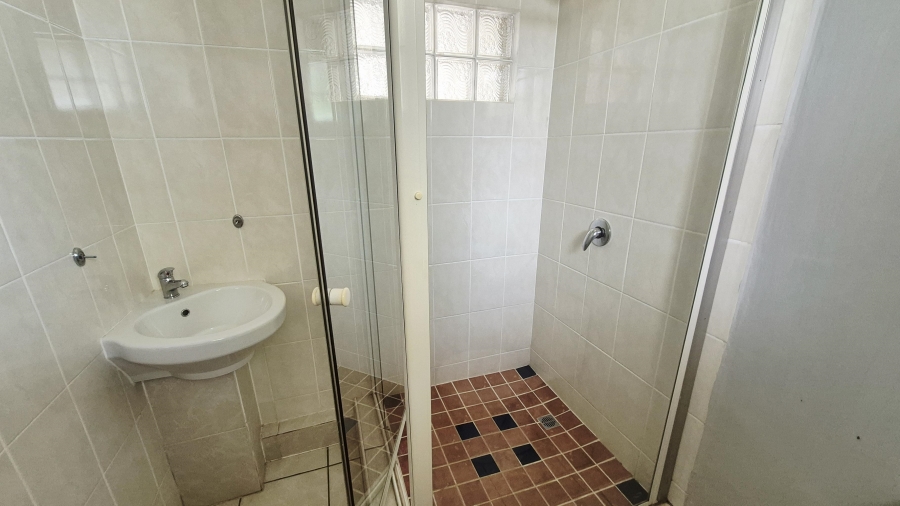 4 Bedroom Property for Sale in Greendale KwaZulu-Natal