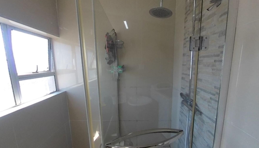 5 Bedroom Property for Sale in Glen Hills KwaZulu-Natal