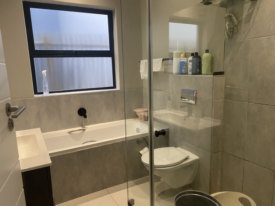 To Let 2 Bedroom Property for Rent in Palm Lakes Estate KwaZulu-Natal