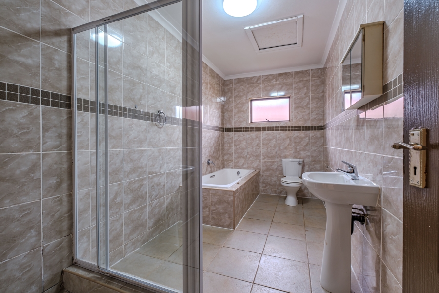 4 Bedroom Property for Sale in Mount Edgecombe KwaZulu-Natal