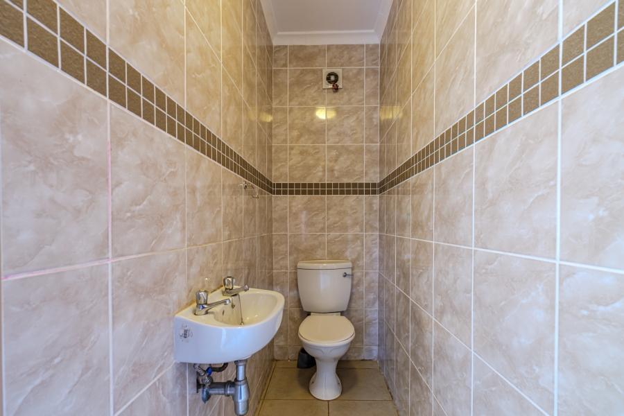 4 Bedroom Property for Sale in Mount Edgecombe KwaZulu-Natal