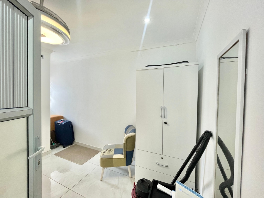 3 Bedroom Property for Sale in La Mercy KwaZulu-Natal