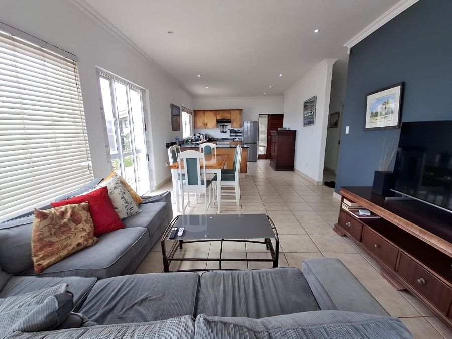 2 Bedroom Property for Sale in La Mercy KwaZulu-Natal